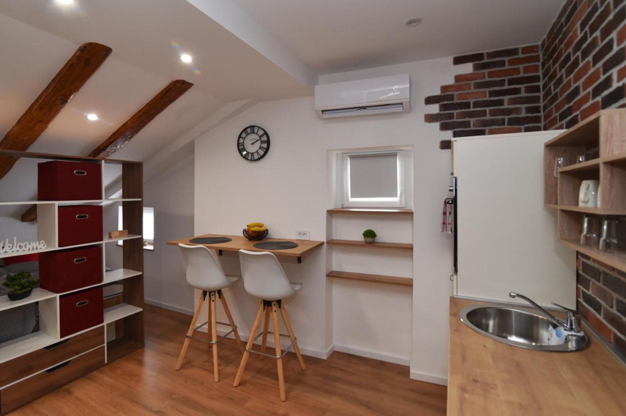 Studio Bethel Apartment *